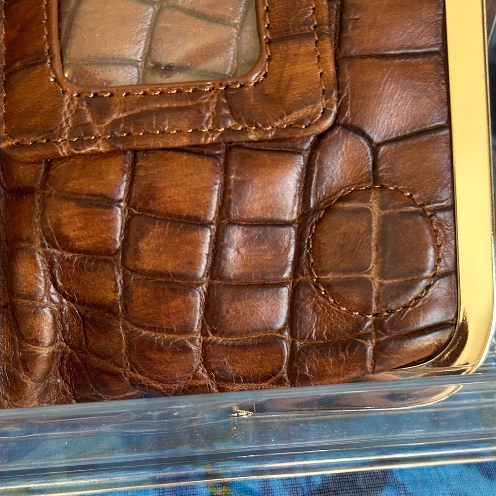 G.I.L.I. Brown Crocodile-Embossed leather Clutch - Picture 9 of 15